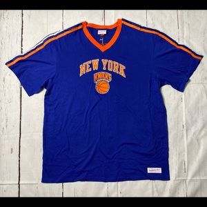 N.Y. Knicks Mitchell & Ness Overtime Win V-Neck T